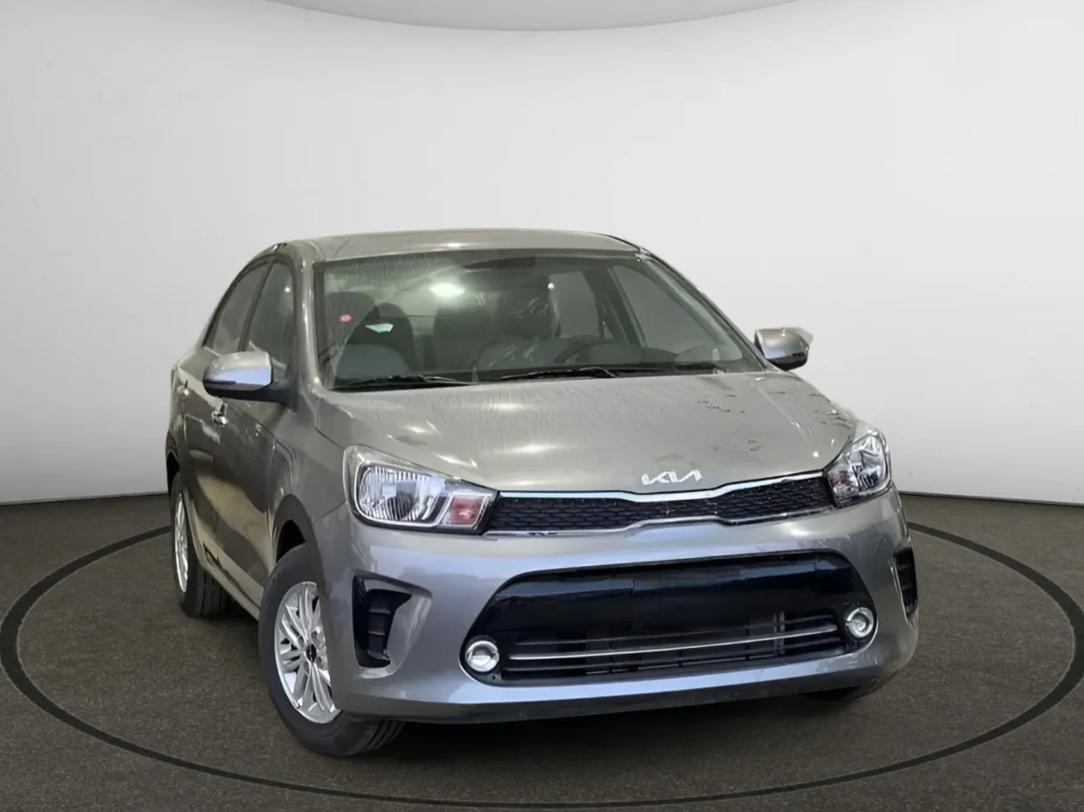 Kia Pegas front view